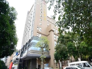 Exterior - Huadu Calvin Hotel (Guangzhou)