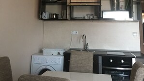 Room, 1 Bedroom, Smoking, Balcony | Private kitchen - Room-elite Apartments is Located in the (Pomorie)