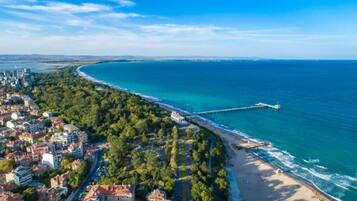 Room, 1 Bedroom, Smoking, Balcony | Beach