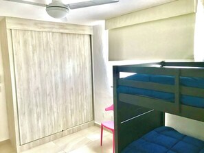 Apartment, 3 Bedrooms, Accessible, Balcony