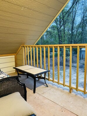 Property grounds - Ark house in the farm (Willis)