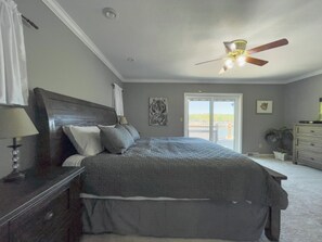 5 habitaciones, cuna de viaje, wifi gratis y ropa de cama