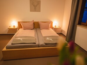 1 Schlafzimmer, Internetzugang, Bettwäsche