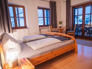 2 Schlafzimmer, Internetzugang, Bettwäsche