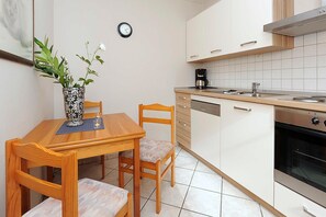 Køleskab, ovn, opvaskemaskine