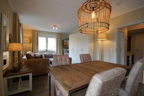 Dining - Villa Seeluft, Seestern - Ferienwohnung 65rb8 Seestern, Villa Seeluft (Sellin)