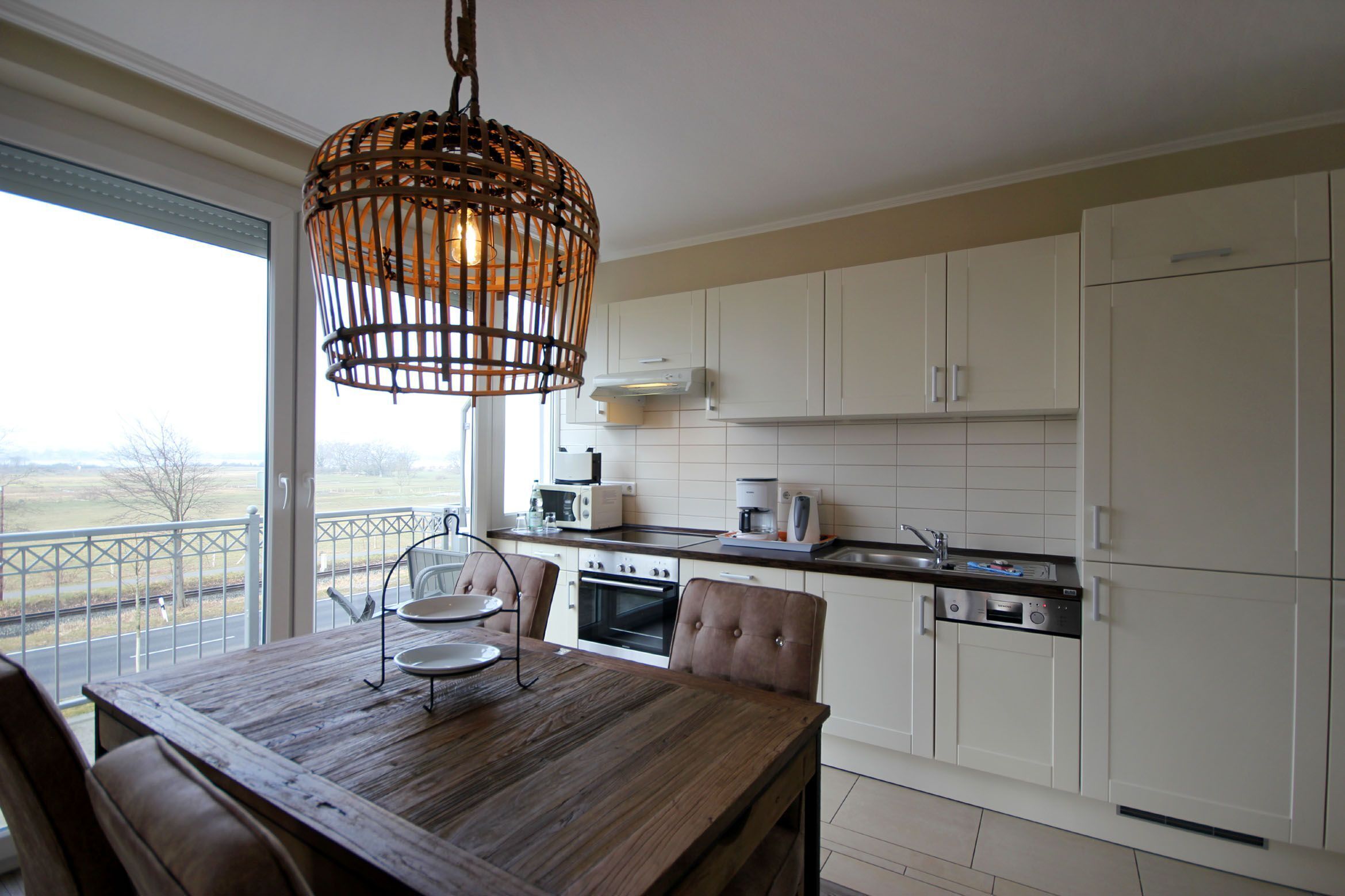 Køleskab, mikrobølgeovn, ovn, opvaskemaskine