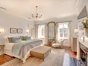 5 chambres, fer et planche à repasser, Wi-Fi gratuit, draps fournis