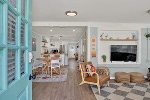 Interior - Heated Pool Access, Walk to Beach and More! (Tybee Island)