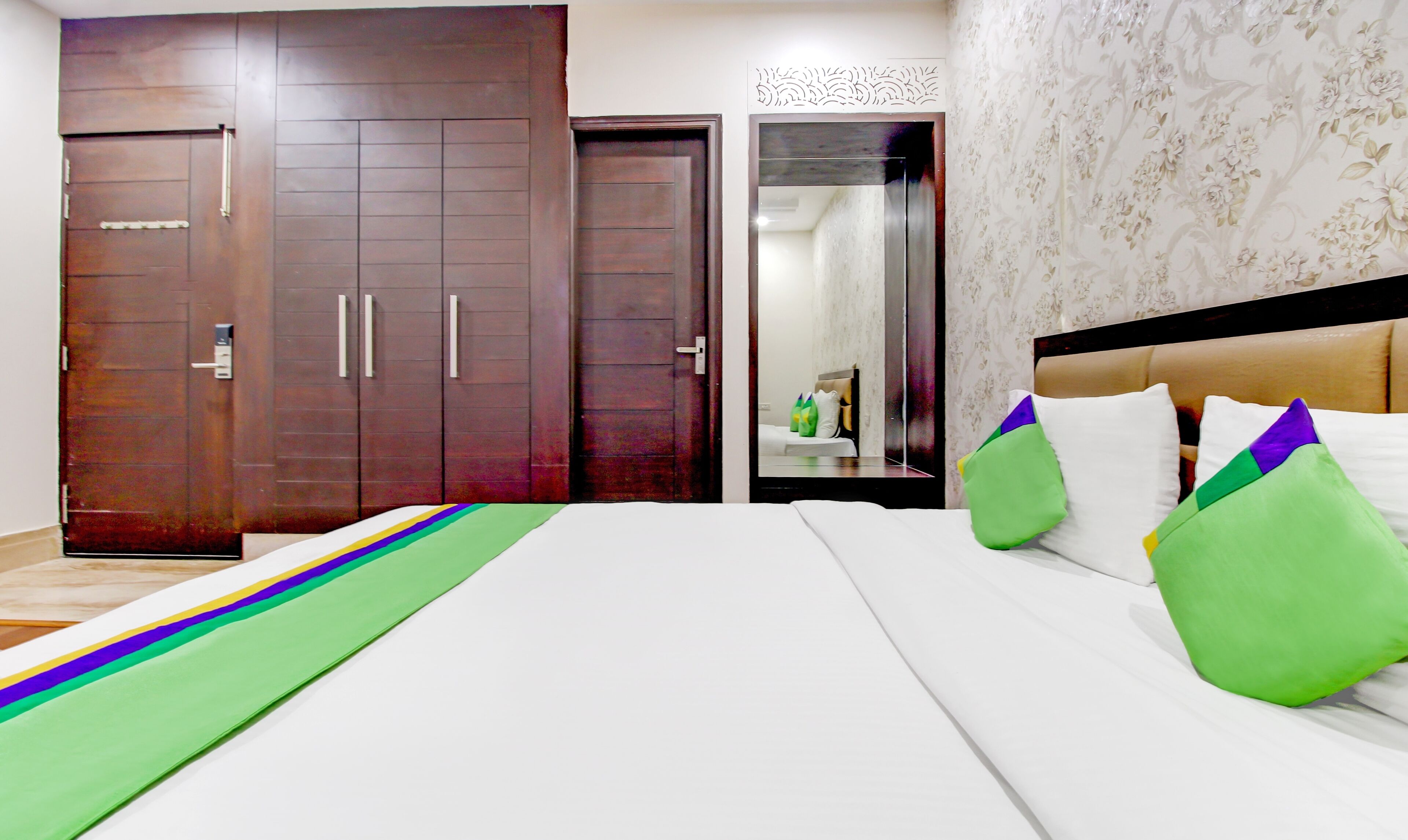 华丽客房 | 办公桌、隔音、熨斗/熨板、免费 WiFi