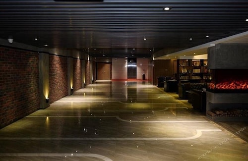 James Joyce Coffetel Jiangmen Joyful City