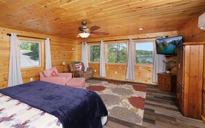 5 habitaciones, wifi y ropa de cama 