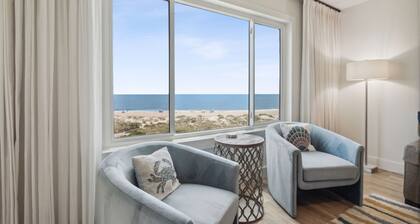 Luxury Oceanfront | Double Balconies| Both Bedrooms Oceanfront | Completely Remodeled