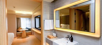 Ji Hotel