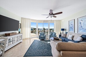 Smart TV, DVD player, table tennis, books