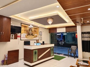 Reception - Hotel Bansidhar (Veraval)