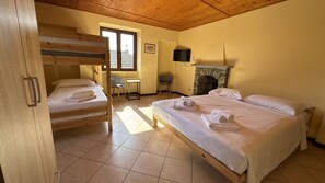 1 bedroom, Internet - Trarego Haus - Apartment 5 (Viggiona)