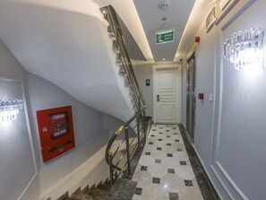 Hallway - Crowned Hotel (Istanbul)