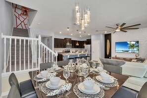 Maison (5 Bedrooms) | Divers