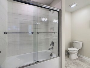 Apartment (2 Bedrooms) | Property amenity