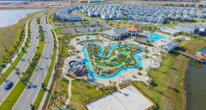 Updated Condo, 5 mi to Disney, On-site Water Park!