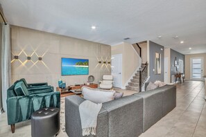 House (Multiple Bedrooms) | Property amenity