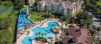 Luxurious Condo Near Disneyfree Waterpark Access