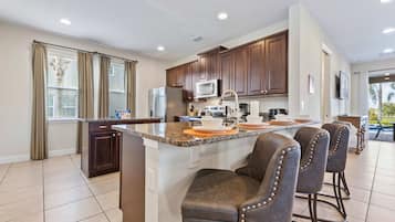 House (6 Bedrooms) | Property amenity