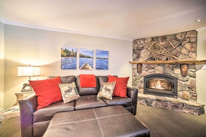 1 Block to Downtown: Cozy Condo by Mirror Lake