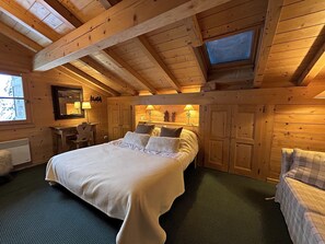 4 Schlafzimmer, Bügeleisen/Bügelbrett, kostenloses WLAN, Bettwäsche