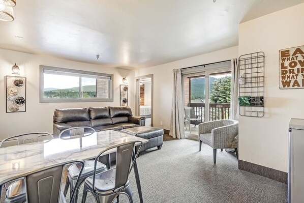 TV - In-Town | 2 Bedroom Suite | Elk Horn Lodge 300 (Angel Fire)