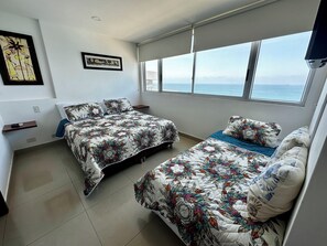 2 chambres, fer et planche à repasser, Wi-Fi gratuit, draps fournis