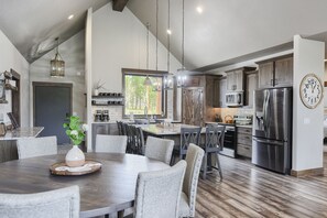 Dining - Stunning 3700+ Sq. Ft Lodge w/ Firepit, Hot Tub, Large Garage - Paved! (Lead)