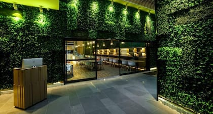 Atour Hotel Qinhuangdao Xiangxihai