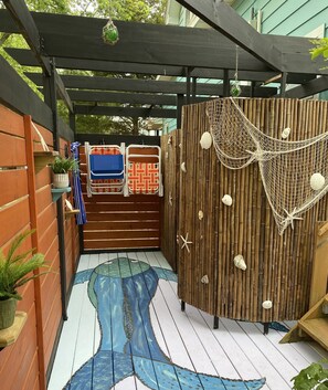 Children's area