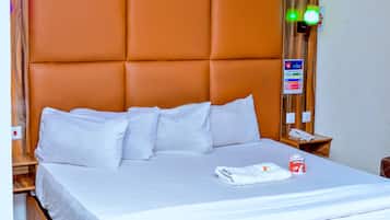 Executive Room | 1 bedroom, premium bedding, free WiFi, bed sheets