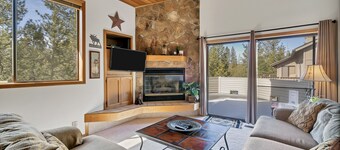 8 Crag - Cozy & Central By Fort Rock Park, Hot Tub, Pool Table, A/C, Bikes, SHARC Passes