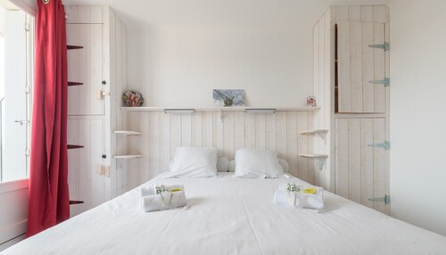 L'Amiral -500m Plage des Carrés- Parking