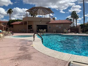 Außenpool, beheizter Pool