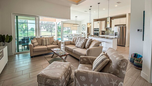 House (Pelican Shores) | Living room