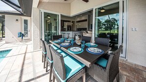 House (Pelican Shores) | Exterior