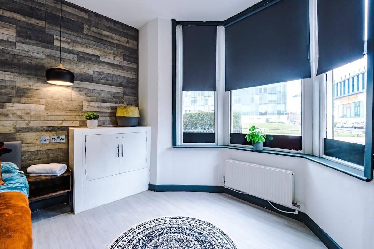 1 bedroom
