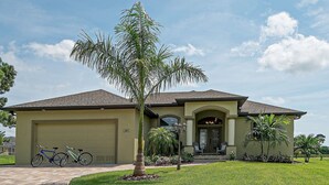 House (Cameleon) | Exterior - Cameleon (Port Charlotte)