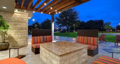 Home2 Suites by Hilton East Hanover