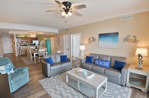 Een smart-tv, een dvd-speler en boeken