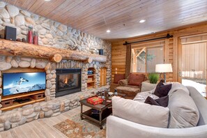 TV, fireplace, stereo