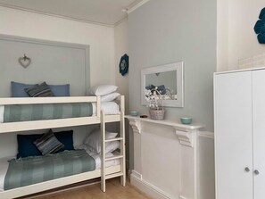 2 bedrooms, WiFi