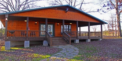 30 minutes north of Broken Bow Lake! Secluded and Spacious Outdoor Area to Roam!