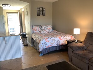 1 bedroom, iron/ironing board, free WiFi, bed sheets