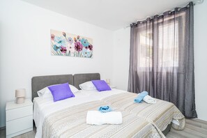 Apartment (Two Bedroom Apartment with Terrace) | 2 bedrooms, iron/ironing board, cots/infant beds, free WiFi - Apartment Cvjetković  (Dubrovnik)